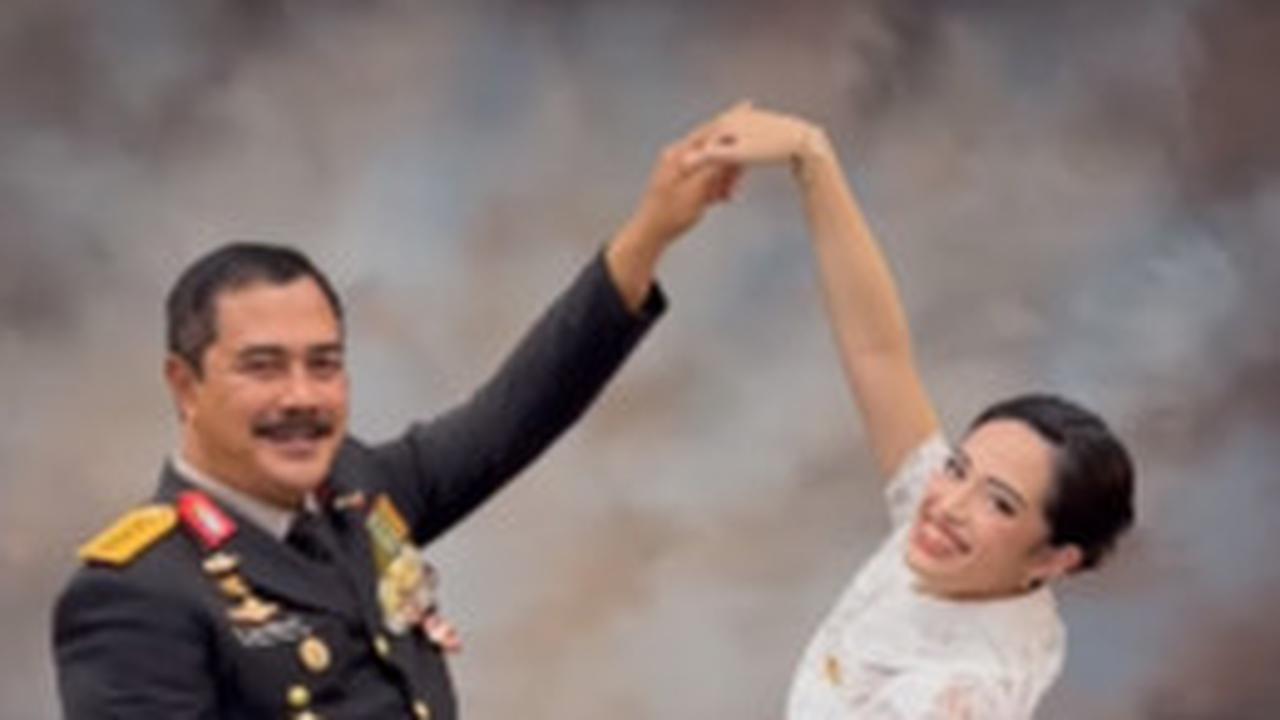 Di Balik Bintang 4 di Pundak