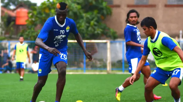 Ezechiel N'Douassel