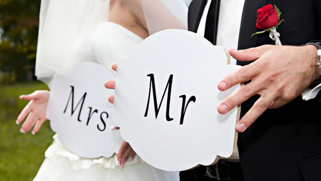 (c) shutterstock.com