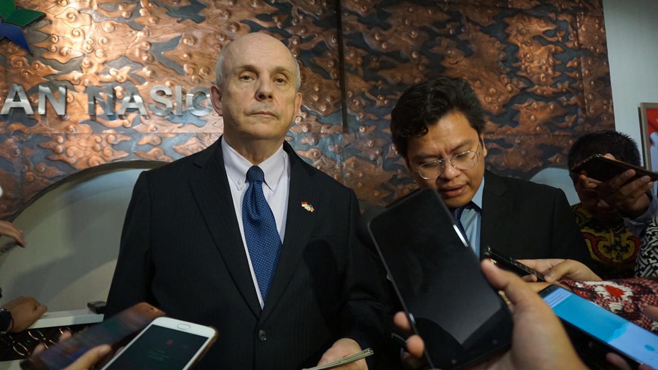 Dubes AS untuk RI saat hadir di peresmian pameran foto di Perpusnas Ri.