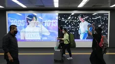 Kemeriahan Ultah Jimin BTS di Kota Seoul. (Foto: (AP Photo/Ahn Young-joon)