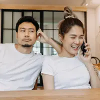 7 Zodiak yang Gampang Cemburu karena Terlalu Sayang./Copyright depositphotos.com/sevendeman