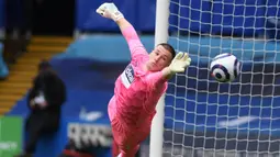 Sam Johnston. Kiper asal Inggris berusia 28 tahun yang menjadi benteng terakhir West Bromwich Albion ini sukses membuat 154 saves dalam 35 penampilannya musim ini, tertinggi di antara para kiper lainnya. (AFP/Mike Hewitt/Pool)