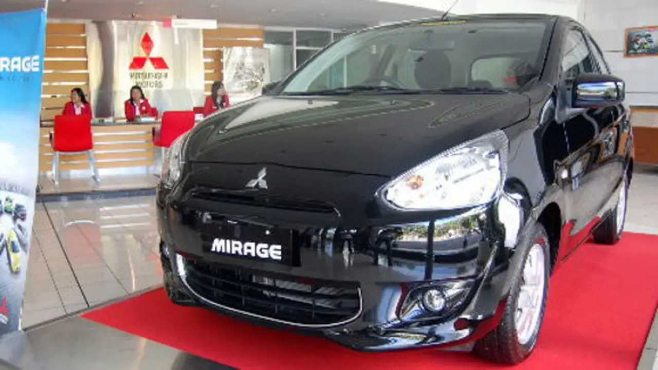 Mitsubishi Mirage di dealer Pekan Perkasa Berlian Motor Pekanbaru (By Nazar Ray)