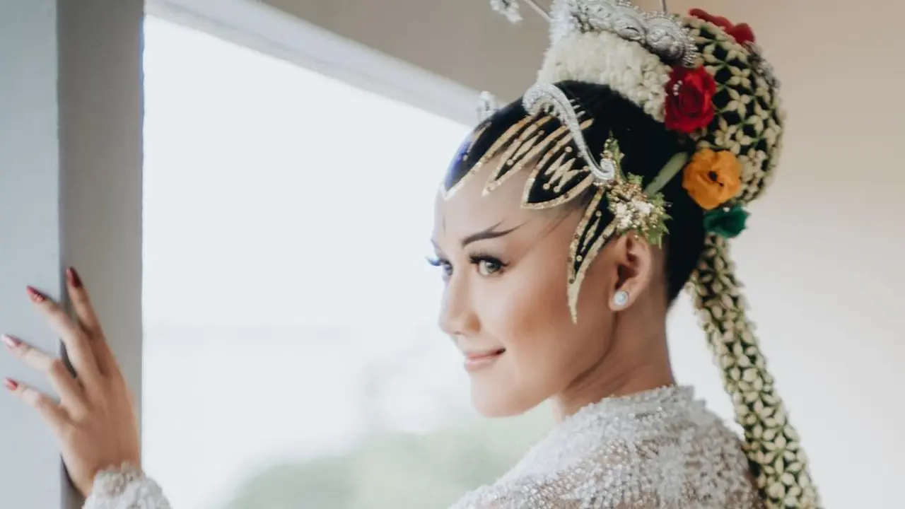 Erina Gudono. (Foto: Dok. Instagram @erinagudono)