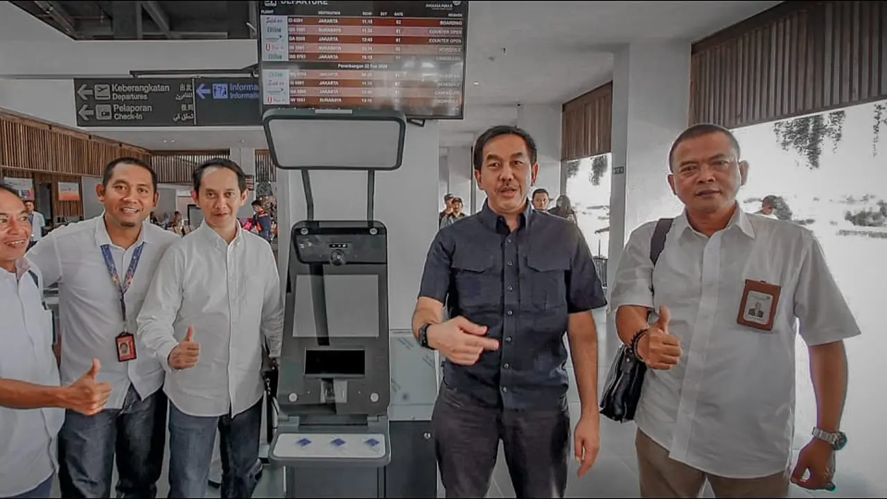 Bandara Banyuwangi.