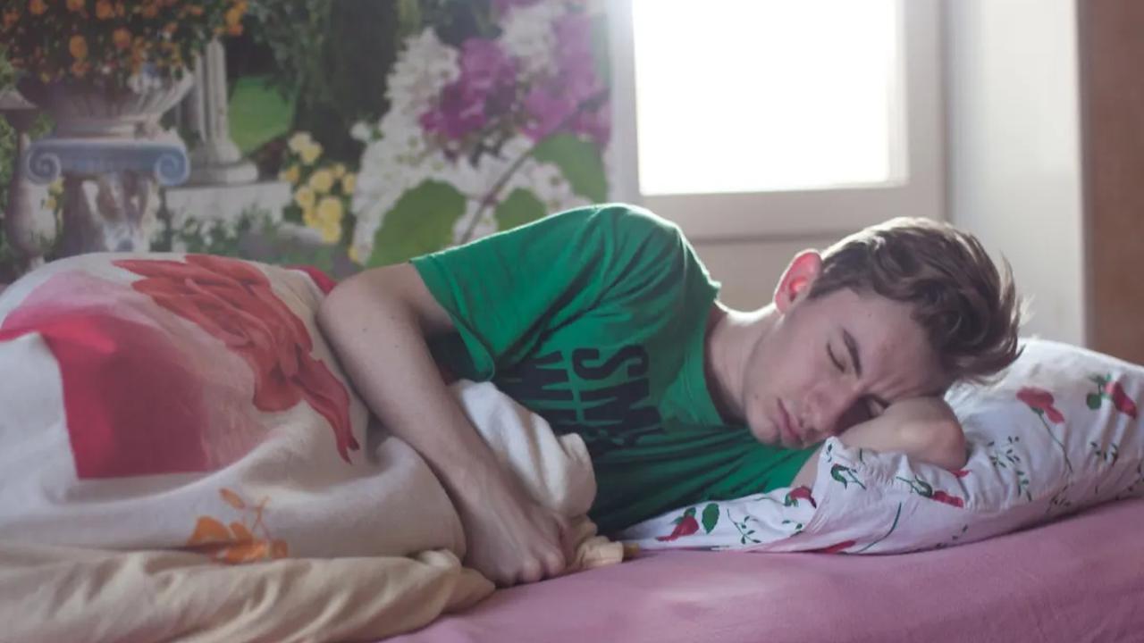 Hindari Makan dan Minum Sebelum Tidur