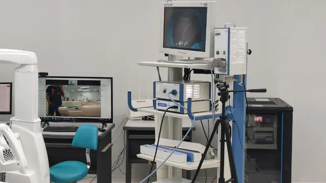 Robotical telesurgery dengan jaringan 5G Telkomsel