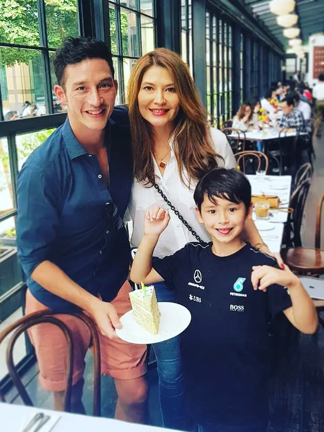 [Bintang] Tamara Bleszynski dan Mike Lewis