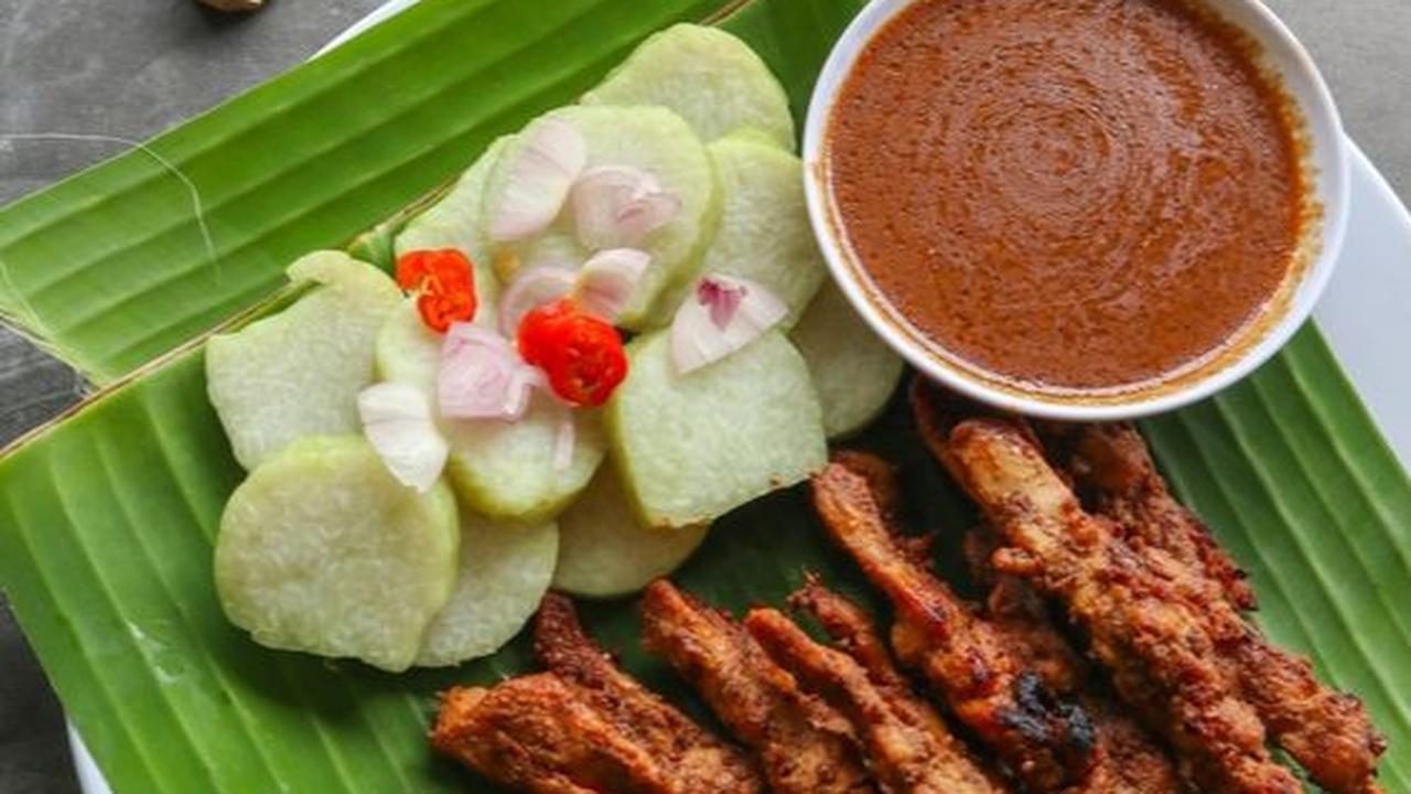 Penyebutan 'Sate' Juga Bagian dari Adaptasi