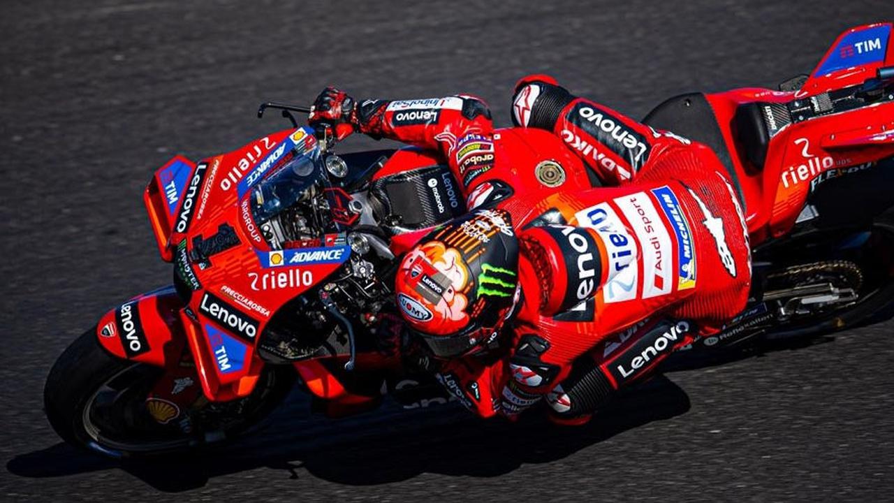 Hasil Sprint Race MotoGP Jepang 2024: Pecco Bagnaia Sukses Rebut Kemenangan, Pedro Acosta Terjatuh saat Memimpin