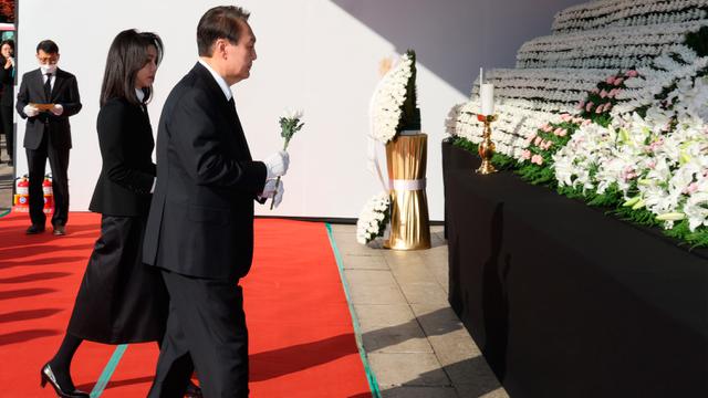 Penghormatan untuk Para Korban Tewas Tragedi Halloween Itaewon