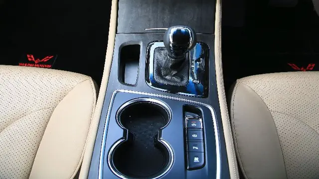 Wuling Cortez