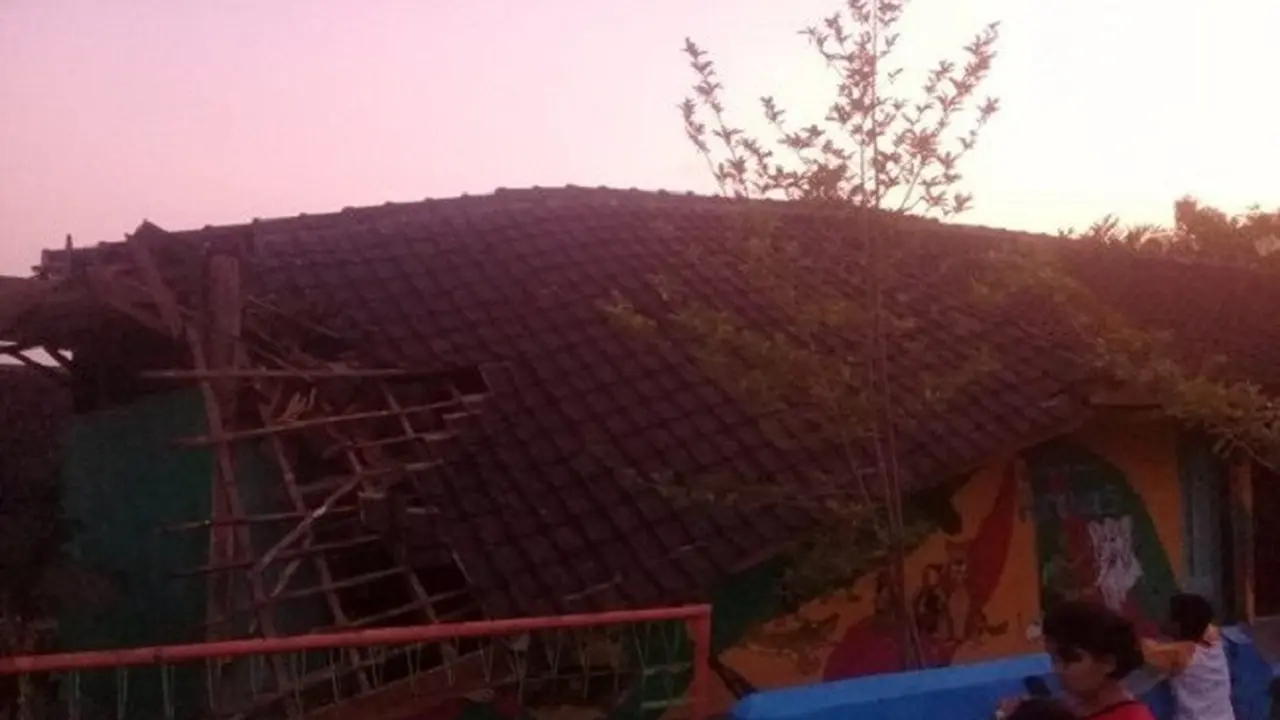 Sekolah TK Roboh