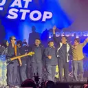 Konser Peterpan di Malaysia Sukses Obati Kerinduan, Ribuan Penonton Nostalgia Nyanyi Bersama