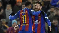Bintang Barcelona, Lionel Messi, merayakan gol yang dicetaknya ke gawang Athletic Bilbao. Barcelona akhirnya menang 3-1 dan berhasil lolos ke babak perempat final Copa del Rey. (AFP/Lluis Gene)