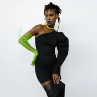 Siap ramaikan industri fashion di Bali, Desu hadirkan streetwear dengan sentuhan udaya Jepang yang menarik.