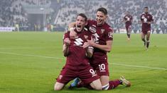 Juventus harus puas berbagi angka saat menjamu sang tetangga, Torino dalam partai Serie A 2021/22 giornata 26 di Allianz Stadium, Sabtu (19/2/2022). (Spada/LaPresse via AP)