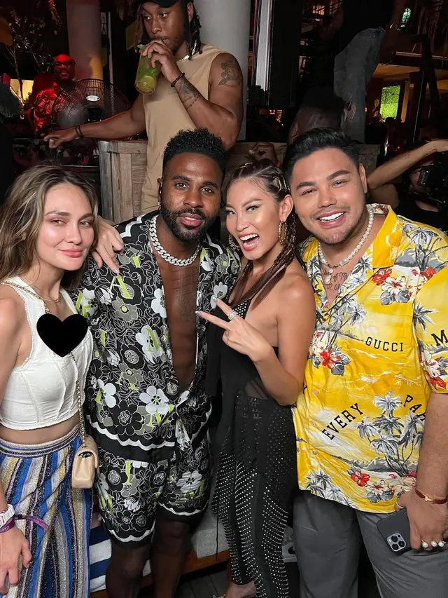 Patricia Gouw, Luna Maya, Ivan Gunawan party bareng Jason Derulo di Bali (Foto: Instagram @ivan_gunawan)
