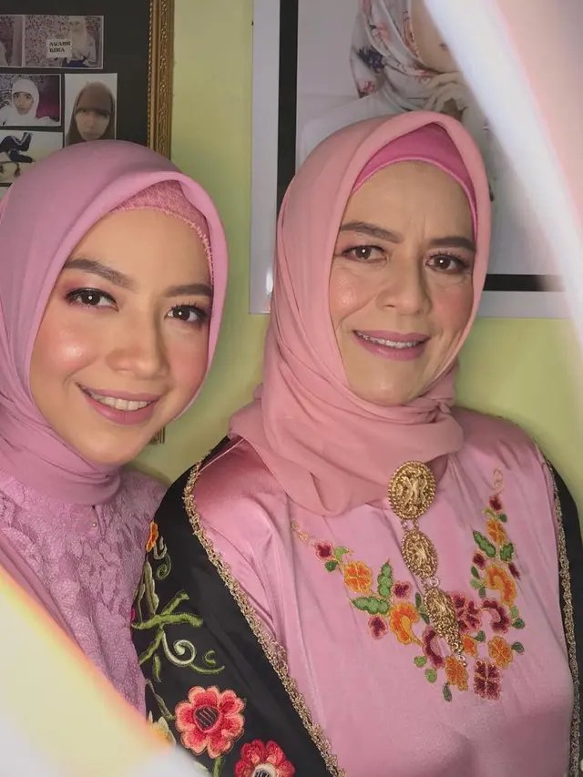 Laidatul Azura - Runner Up 2 Puteri Muslimah Indonesia