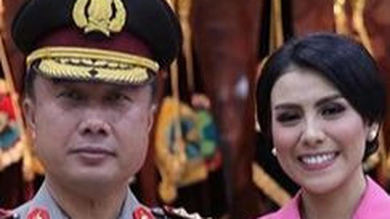 Penghormatan untuk Perwira Tinggi Polri, Satu Komjen Didampingi Sang Istri Mantan Presenter TV