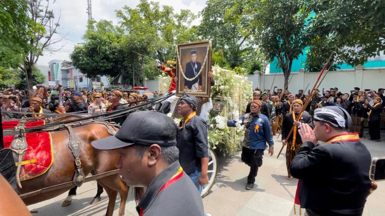 Jenazah Paku Buwono XIII