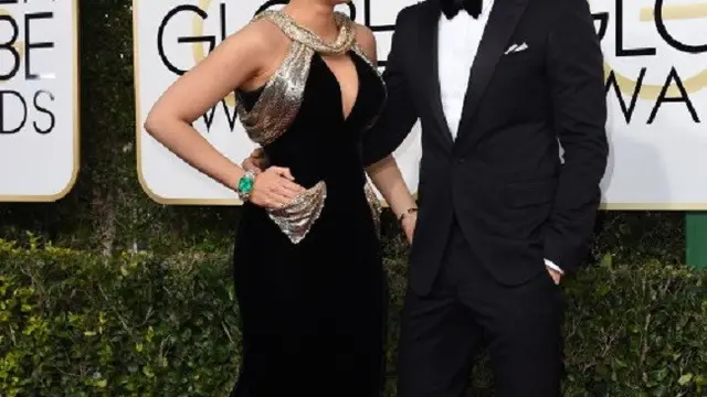 [Bintang] Ryan Reynolds dan Blake Lively