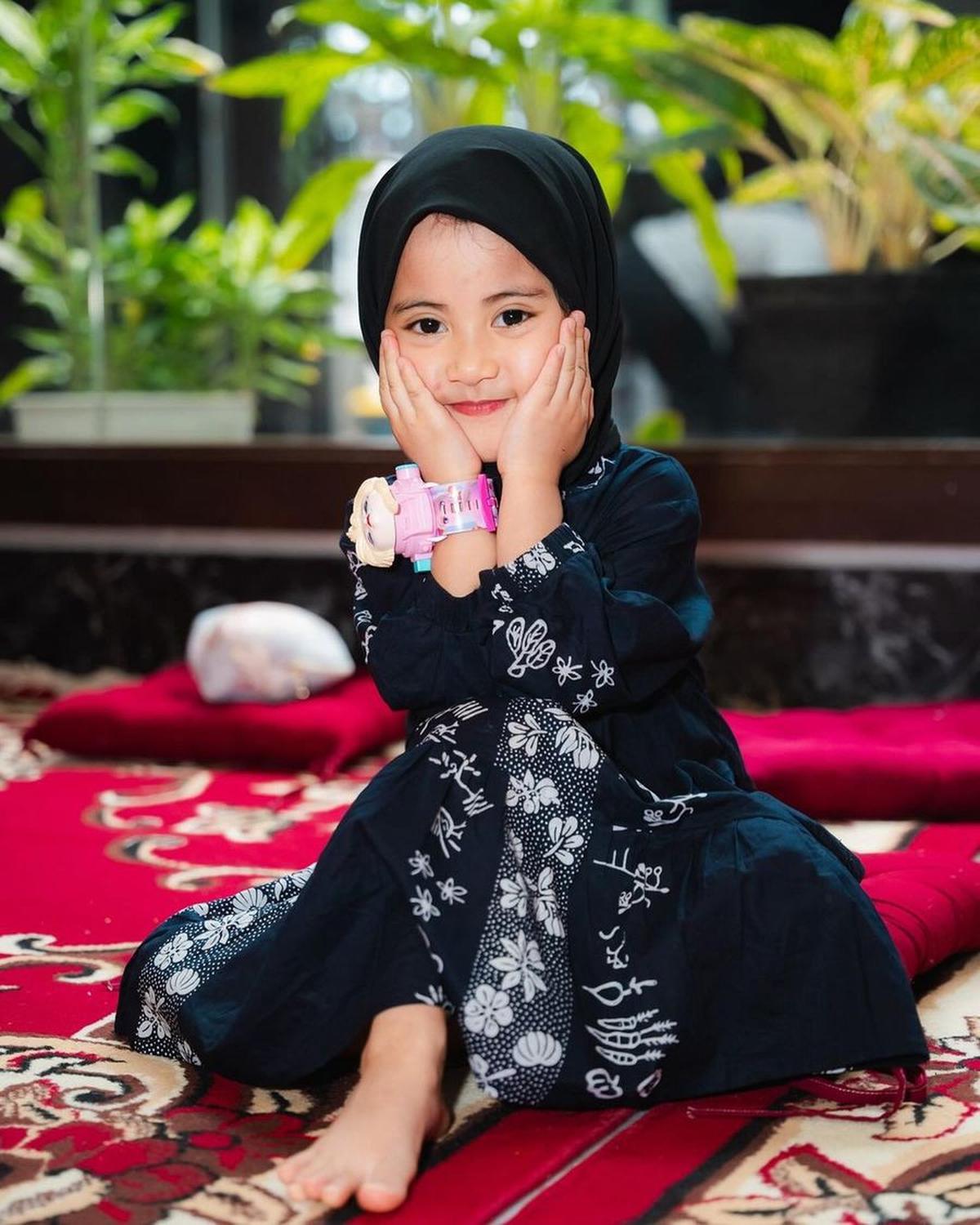 Penampilan Manis Chava