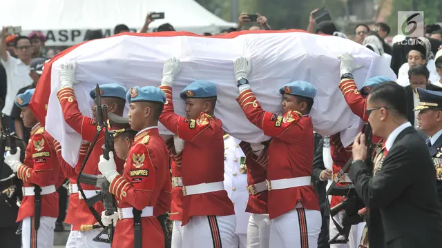 Jenazah BJ Habibie Tiba di TMP Kalibata
