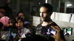 Mantan suami Julia Perez, Gaston Castano memberikan keterangan usai menjenguk Jupe di RSCM, Jakarta, Kamis (20/4). Gaston berharap Jupe senang akan kehadirannya. (Liputan6.com/Herman Zakharia)