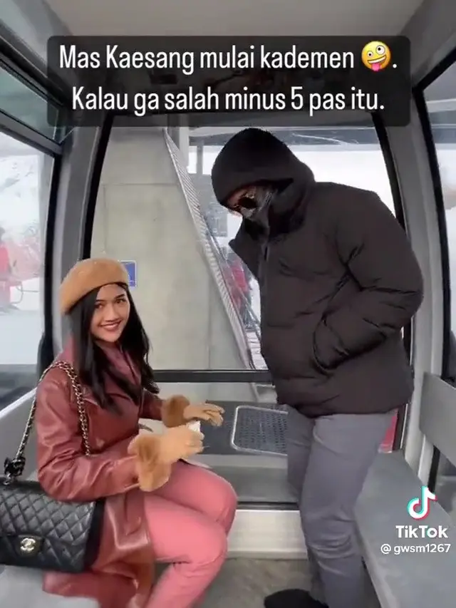 Bulan Madu Kaesang dan Erina