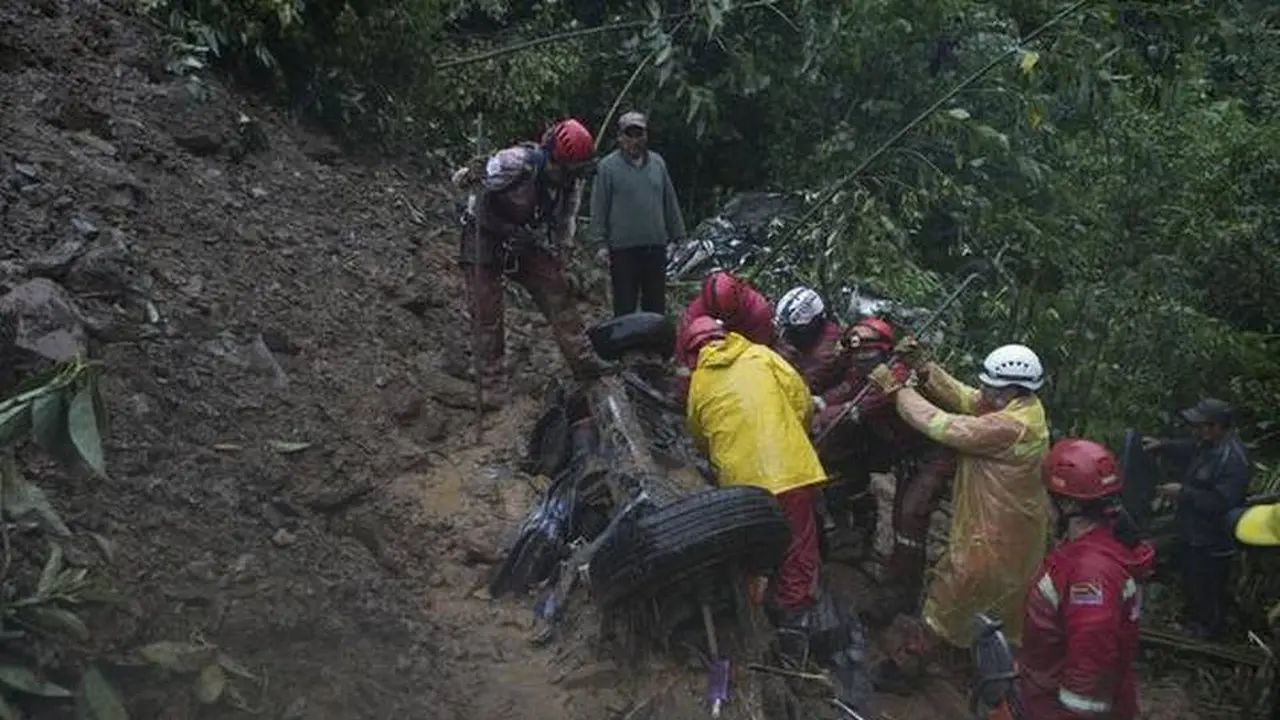 Tanah longsor di Bolivia (AP Photo)
