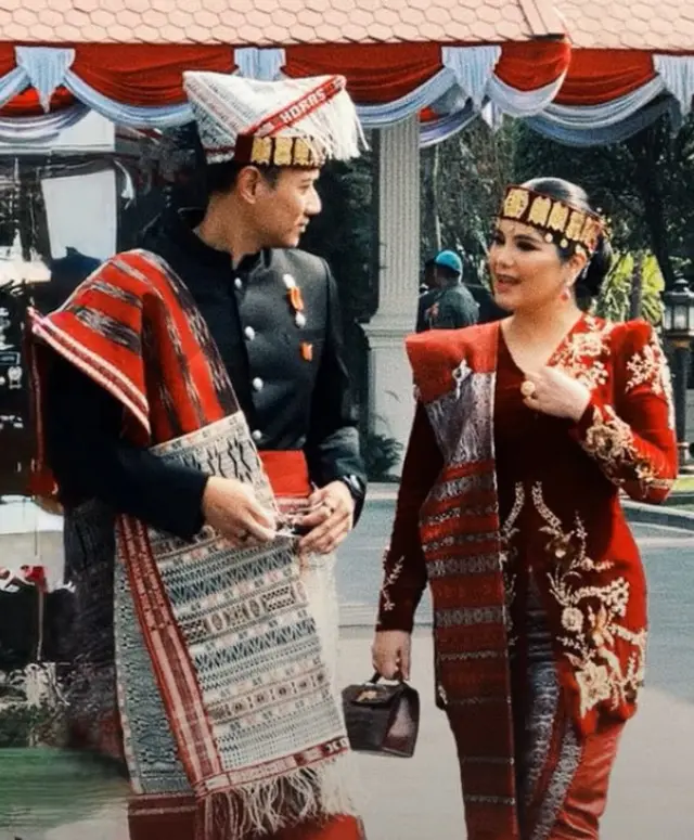 3. Annisa Pohan