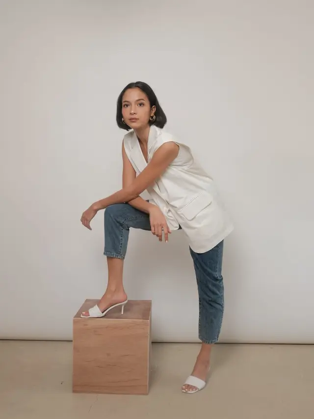 Putri Marino x This Is April