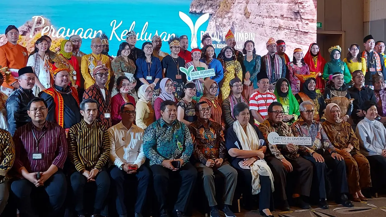 United In Diversity (UID) menyelenggarakan perayaan kelulusan para peserta Program Bersama Kelola Alam Adil Lestari (Bekal) Pemimpin 3.0 atau angkatan ketiga di Hotel Double Tree Cikini, Jakarta Pusat, Jumat (27/102023).
