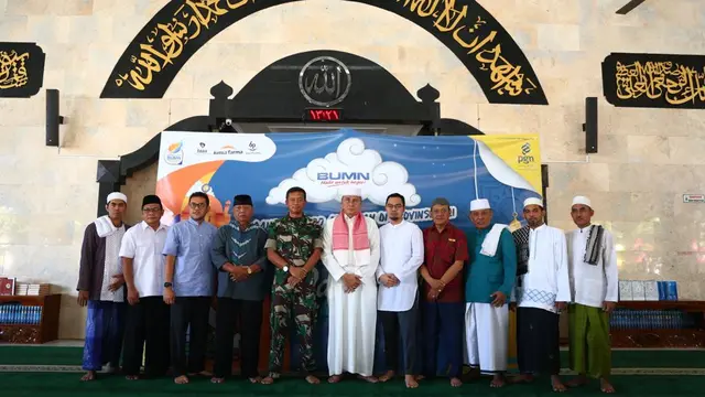 Dukung Safari Ramadan BUMN, PGN Salurkan 1.000 Al Quran di Bali