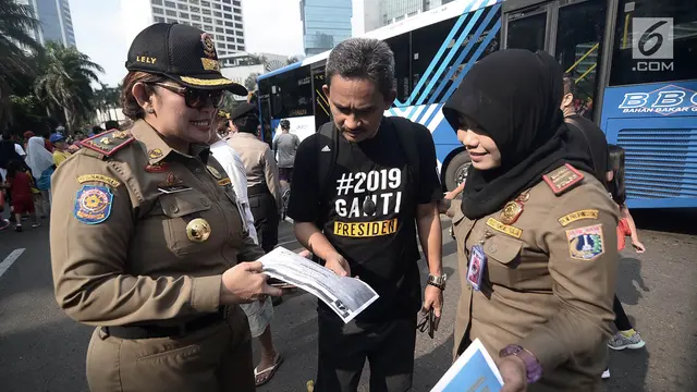 Satpol PP Sosialisasi Pelarangan Atribut Politik di CFD