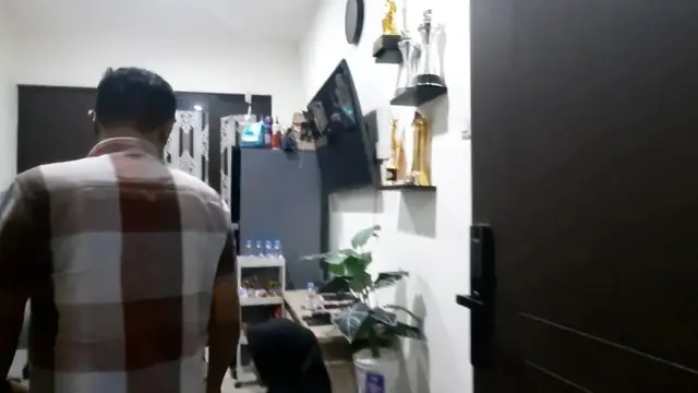 Potret Ruang Tamu Sederhana Rumah Sridevi