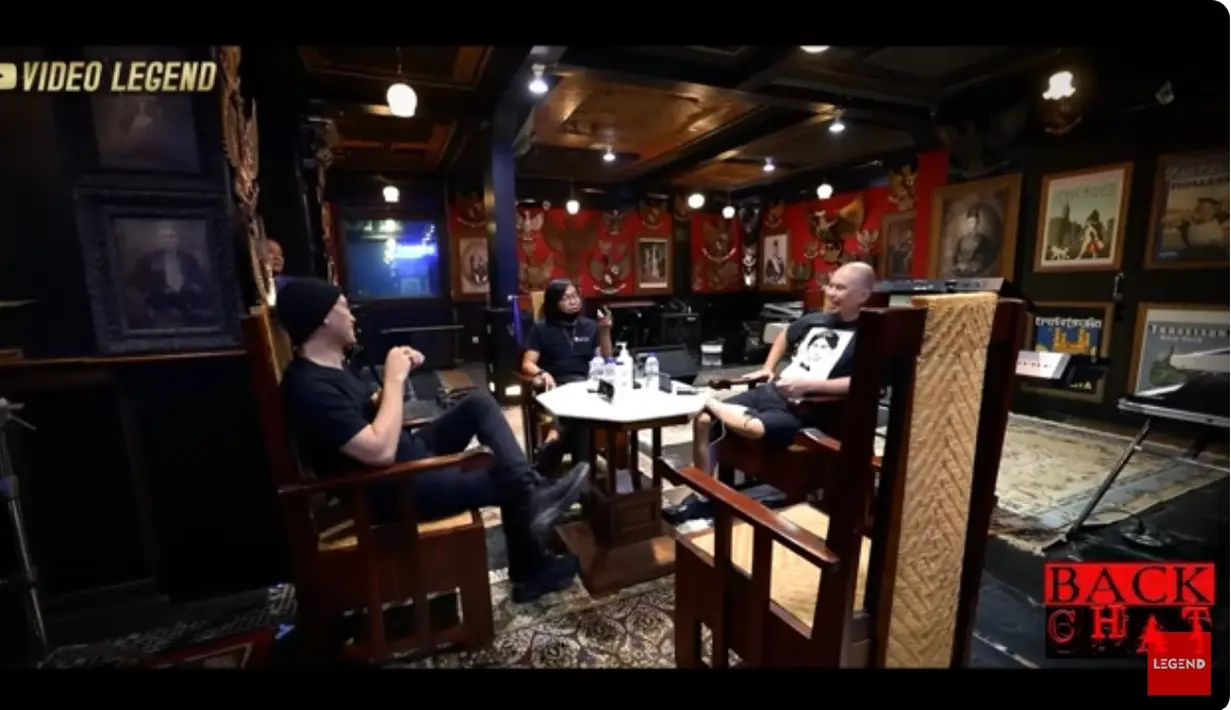 "Aku inget jumlah yang dibagiin Harun ke kita, per orang Rp 1.750.000," kata Ari Lasso dikutip dari YouTube Video Legend.  [Youtube/Video Legend]