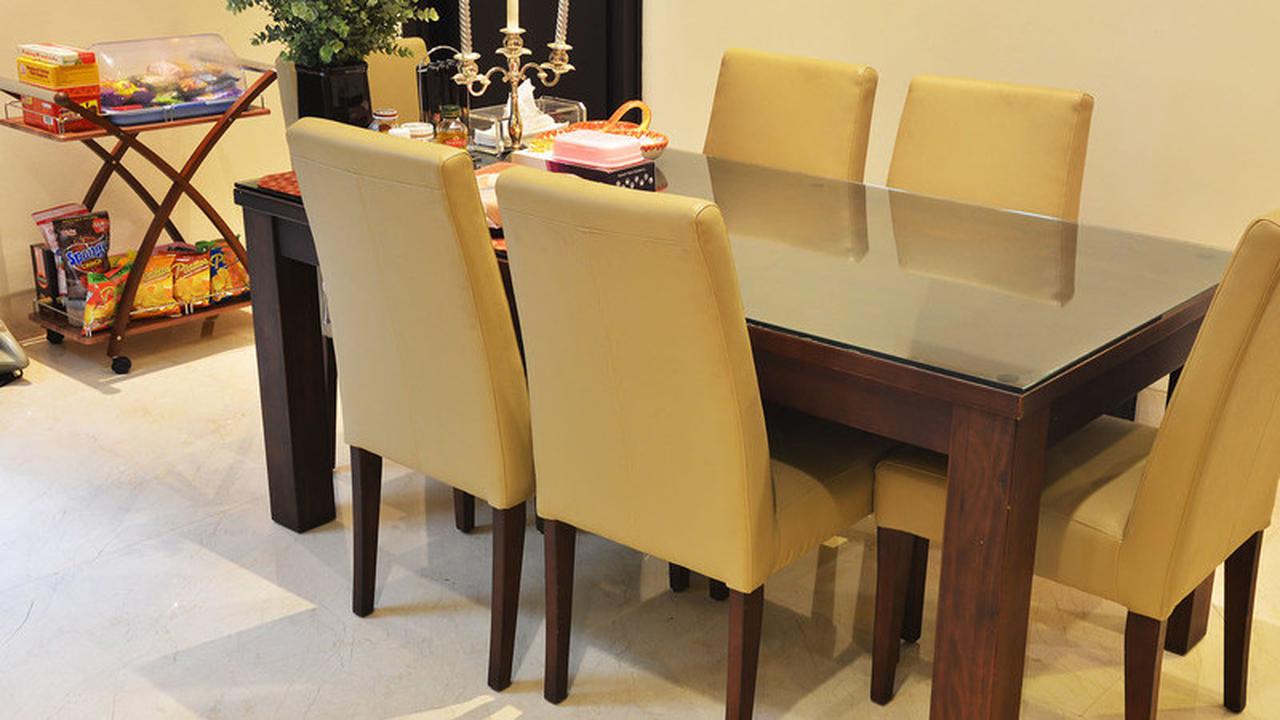 Desain Kursi Makan Minimalis untuk Ruang Makan Modern
