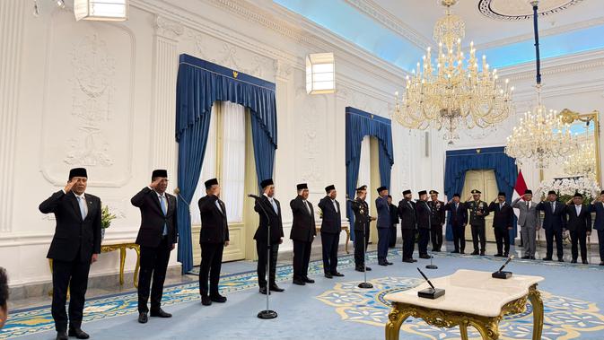 Prabowo Lantik 10 Anggota Komisi Reformasi Polri, Diketuai Jimly Asshidiqie