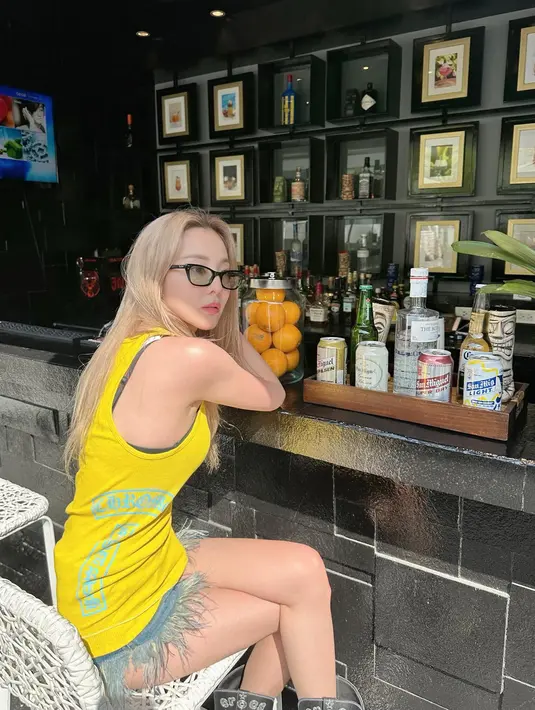 Jika berat badannya sudah naik, Sandara park tidak diam saja. “Saya mulai berdiet lagi dan mendaftar untuk kursus di gym,” ungkapnya. (Foto: Instagram/ daraxxi)