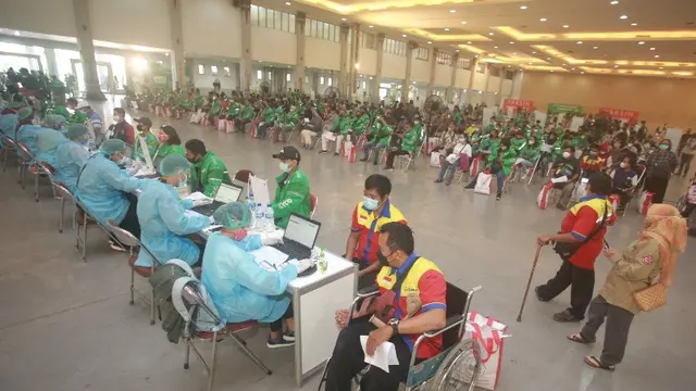 Jokowi Apresiasi Grab Vaccine Center Yogyakarta yang Ramah Penyandang Disabilitas 