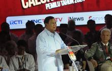 VIDEO: Disindir Soal ALutsista Bekas, Prabowo Tertawa Geli: Anies Perlu Banyak Belajar