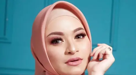 5 Model Hijab yang Cocok untuk Wajah Bulat, Intip Inspirasinya dari Kesha Ratuliu-Nathalie Holscher