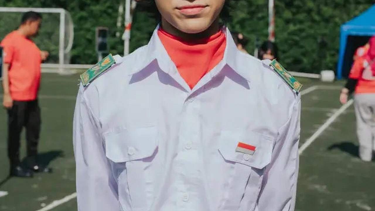 Foto Noah Sinclair Putra BCL jadi Pemimpin Upacara di Sekolah, Bikin Bangga