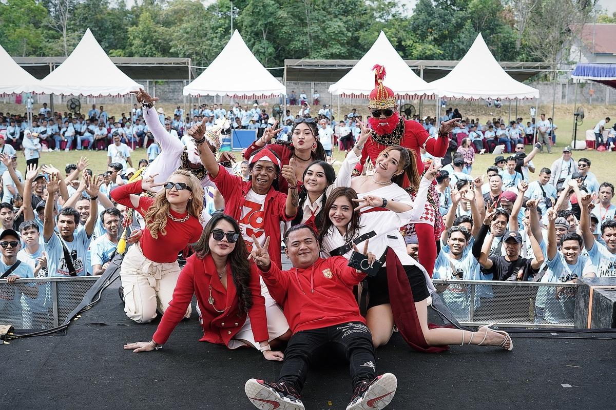 8 Orkes Dangdut Koplo Jawa Timur yang Punya Banyak Penggemar, Via Vallen & Yeni Inka Dibesarkan di Sini