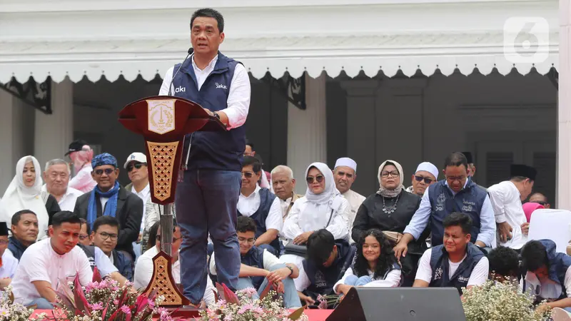 Momen Perpisahan Anies Baswedan dan Ahmad Riza Patria di Balaikota Jakarta