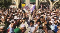 Warga Bangladesh protes kekerasan di India yang menimpa komunitas Muslim. Dok: AP