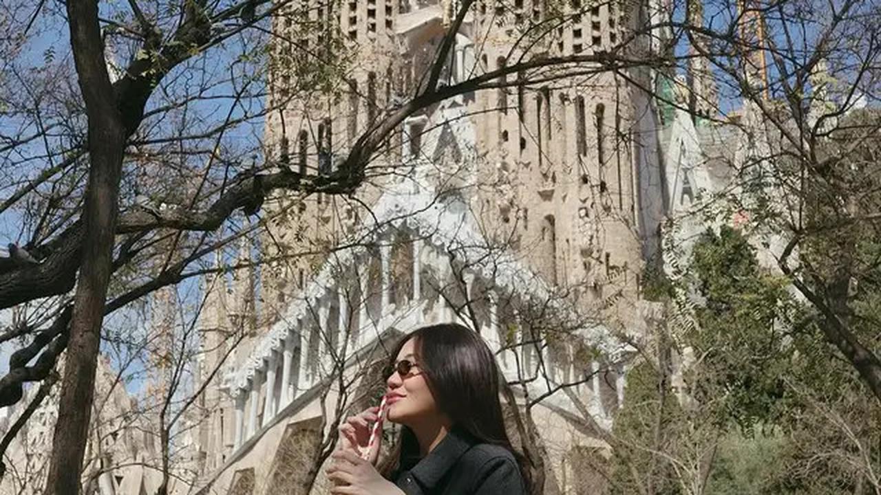 7 Potret Terbaru Aaliyah Massaid di Kehamilan 7 Bulan, Tampil Langsing